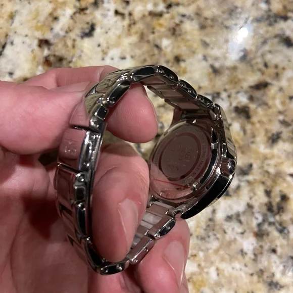 Watch, Invicta Angel - Picture 6 of 16